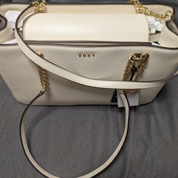 DKNY larger shopper tote - Picture 2 of 3